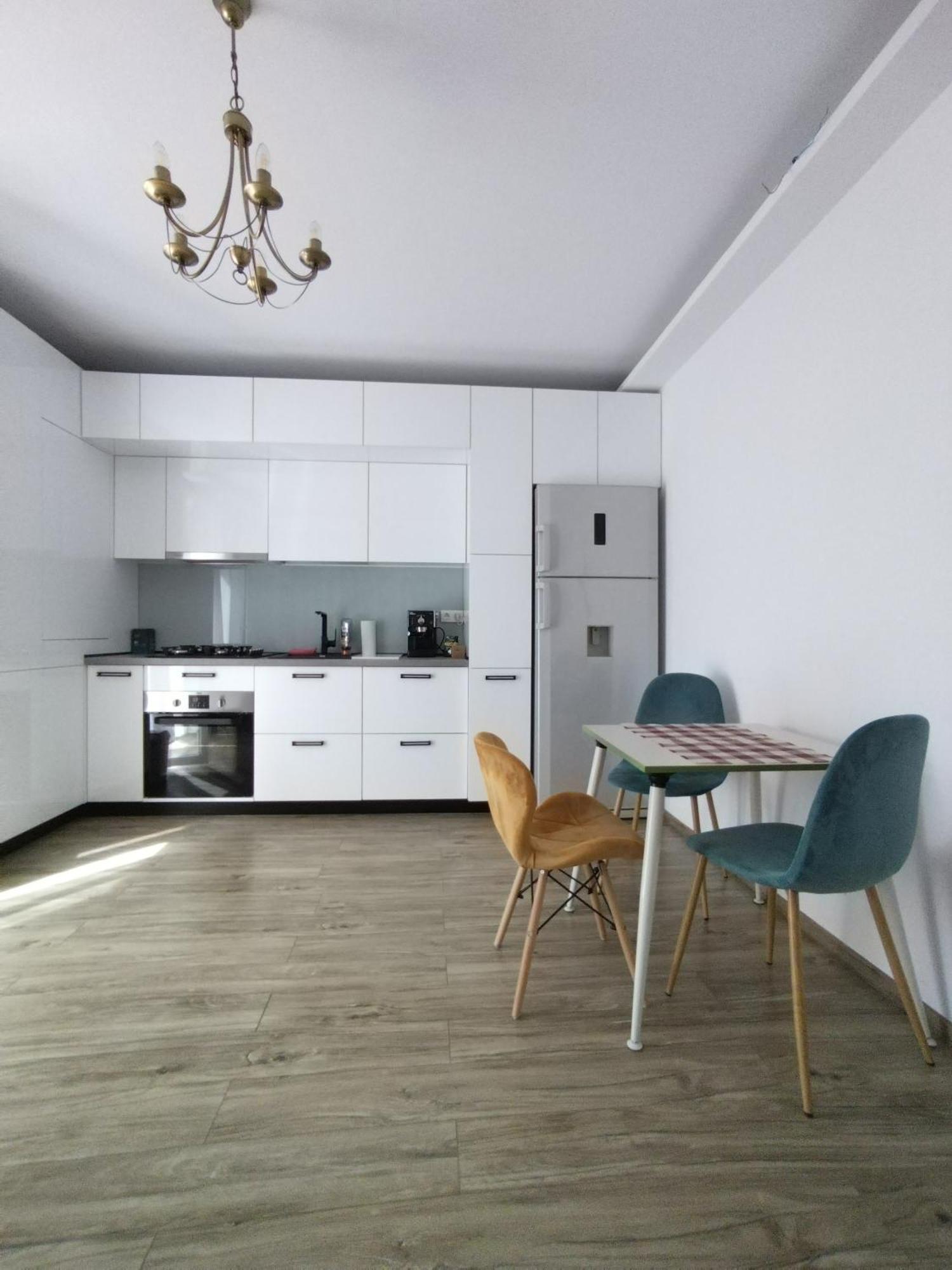 Apartamento Kira Bucarest Exterior foto